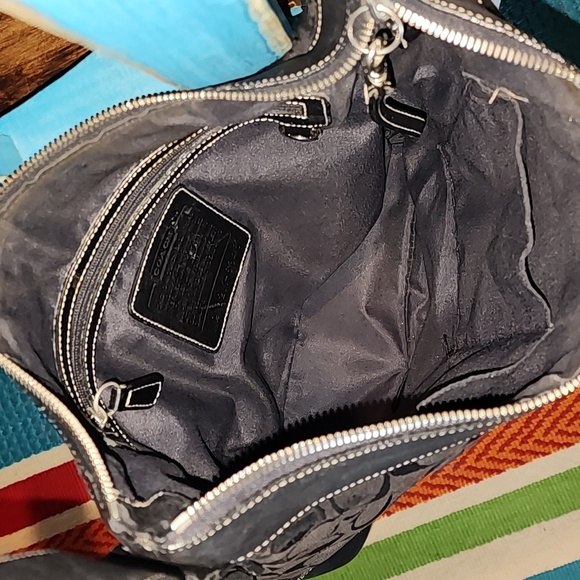 Vimtage Signature 34 Tote - Picture 13 of 14